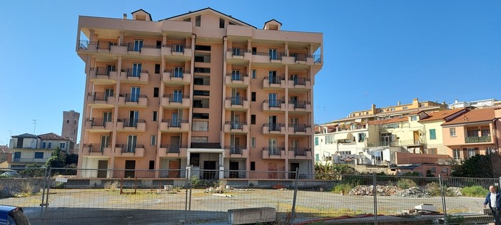 Albenga, la minoranza: "Il Palazzo della Salute sia votato all'unanimità dal Consiglio comunale"