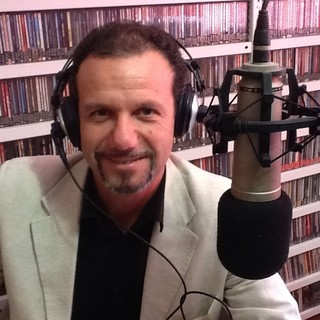 Paolo Apicella ai microfoni di Radio Onda Ligure 101