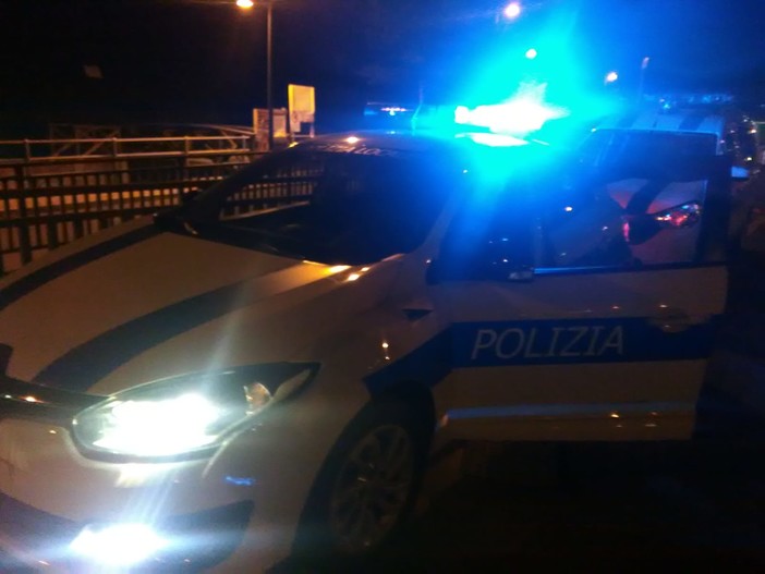 Inseguimento da film per le vie della piana di Albenga, la polizia locale di Ceriale arresta un 33enne