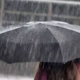 Con l'autunno arriva il maltempo: le decisione dei sindaci sulla chiusura delle scuole Con l'autunno arriva il maltempo: le decisione dei sindaci sulla chiusura delle scuole