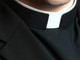 Assume droga e accusa malore mentre si trova in gita: sacerdote sospeso dagli incarichi pastorali
