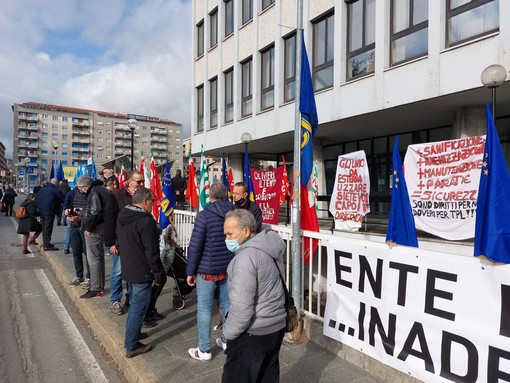 Incontro coi sindacati sul Tpl, la Provincia: &quot;Ferma determinazione di procedere all'affidamento in house&quot;