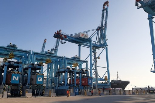 Coronavirus: APM Terminals Vado Ligure rinvia l'evento "Lift The Future", l'inaugurazione del nuovo terminal container Coronavirus: APM Terminals Vado Ligure rinvia l'evento "Lift The Future", l'inaugurazione del nuovo terminal container