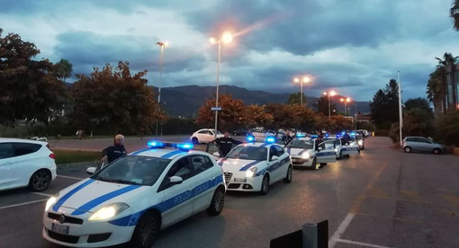 Aveva con sé più di 100 grammi di hashish: disposto il divieto di dimora nel savonese Aveva con sé più di 100 grammi di hashish: disposto il divieto di dimora nel savonese