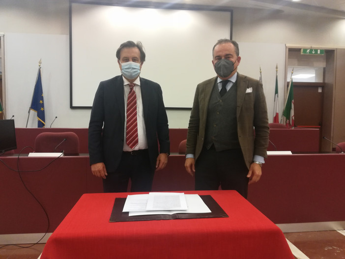Affidamento in house Tpl Linea, firmati i patti parasociali (FOTO)