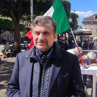 Elezioni Pietra, Carrara non indietreggia sul confronto con De Vincenzi: "Ci ripensi ed accetti la sfida" Elezioni Pietra, Carrara non indietreggia sul confronto con De Vincenzi: "Ci ripensi ed accetti la sfida"