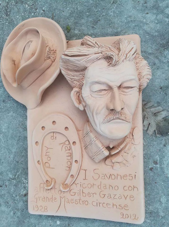 "Savona Scomparsa" e la piastrella dedicata a Ramon: "Chiediamo l'affissione al Prolungamento"