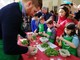 Turisti ad Andora imparano a fare il pesto a Pasquetta Turisti ad Andora imparano a fare il pesto a Pasquetta