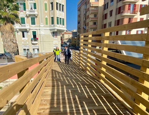 Savona, Passerella Montalcini, affidati i lavori per le luci, ultimo intervento prima della riapertura Savona, Passerella Montalcini, affidati i lavori per le luci, ultimo intervento prima della riapertura
