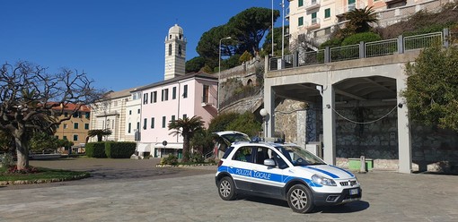 Decreto Coronavirus, va in bicicletta da Genova a Celle: denunciato 57enne dalla polizia locale