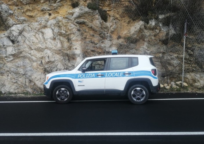 Persona trovata morta in mare a Capo Noli, ignote le cause