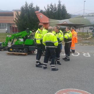 Manifestazione AIB a Villanova d'Albenga: la Protezione Civile di Cairo ritira una motocariola