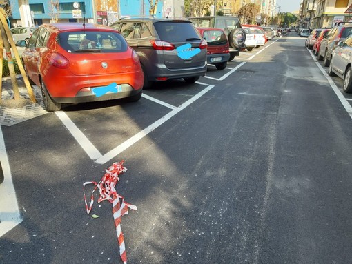 Nuovi parcheggi di Corso Tardy e Benech troppo stretti, assessore Santi: "Valuteremo con la polizia locale"
