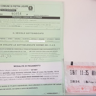 Pietra, viene multato per aver sforato di circa mezz'ora la sosta in un parcheggio blu: la protesta di un cittadino