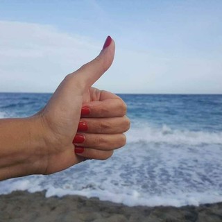 Pollice in su! Oggi, 1° marzo, è la Giornata mondiale del complimento