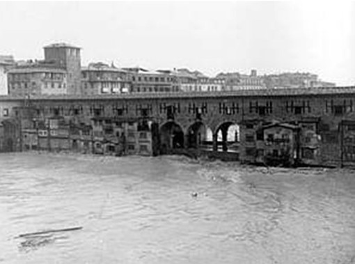 Oggi ricorrono i 50 anni dall'alluvione di Firenze del 1966, Melgrati "Io c'ero"