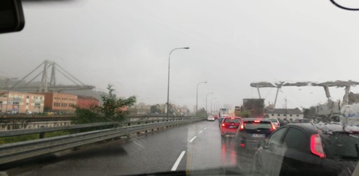 Crollo ponte. Parlamentari liguri M5S: "Nostra terra ferita"