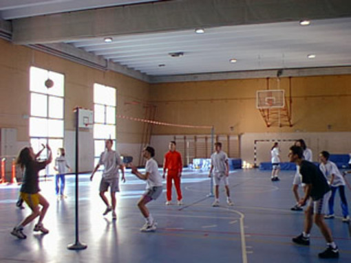 Pietra: riprendono i lavori per la costruzione della maxi palestra vicino alle scuole medie Ramella