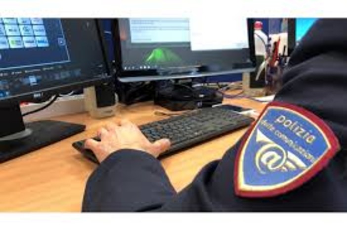 Virus, trojan e trappole informatiche: banda di hacker incastrata tra Italia e Romania Virus, trojan e trappole informatiche: banda di hacker incastrata tra Italia e Romania