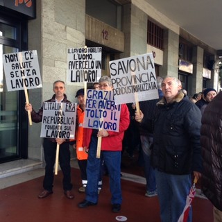 Presidio Tirreno Power a Savona, Veirana: "Chiediamo sospensione Conferenza Servizi, Renzi prenda posizione sulla produzione a carbone"