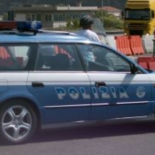 Savona: polstrada soccorre bimbo in fin vita