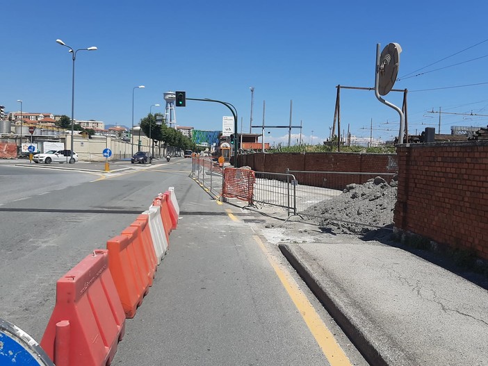 Savona, proseguono i lavori per la pista ciclabile in via Stalingrado
