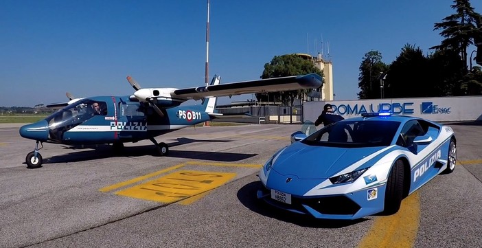 Ponte festivo, controllo aereo della polizia stradale