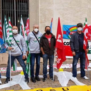 "Riforma complessiva e strutturale per risolvere le vertenze locali". Il 26 giugno i sindacati savonesi in piazza a Torino