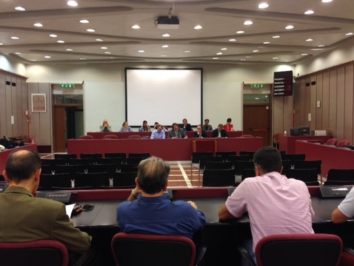 Rottura tra Provincia e Regione su Tpl, Vaccarezza: "Necessario prorogare subito contratti scaduti"