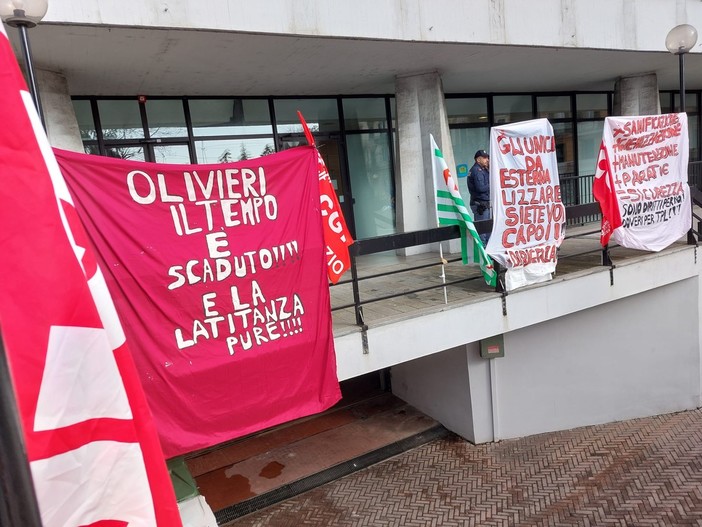 Ultimatum dei sindaci soci alla Provincia su Tpl. Filt Cgil: "Tempo scaduto, si chiuda la partita al più presto"
