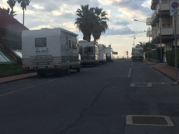 Albenga, iniziano ad apparire i "campeggi abusivi"
