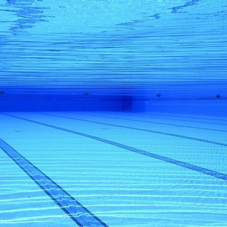 Regione, Medusei e Brunetto (Lega): "Nelle piscine assicurare almeno una corsia attrezzata per non vedenti e ipovedenti"