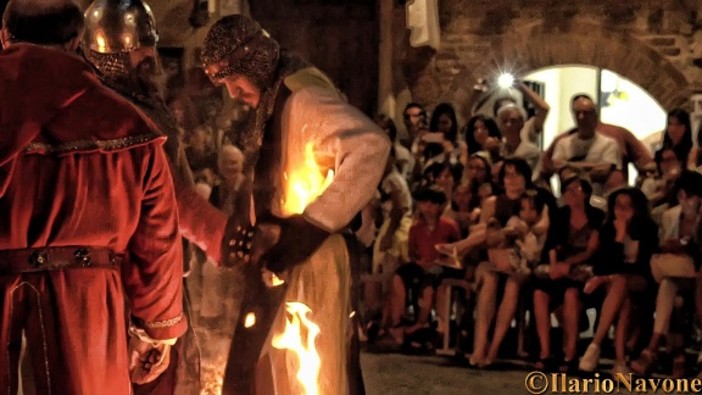 Palio Storico di Albenga e sicurezza, la segnalazione di un lettore