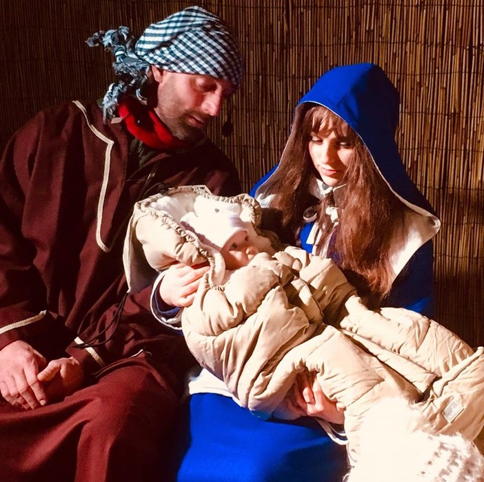 Roccavignale, un successo di pubblico per il Presepe vivente Roccavignale, un successo di pubblico per il Presepe vivente