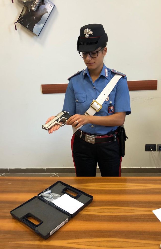 Attività commerciali cinesi nel mirino dei rapinatori nel savonese: arrestato 44enne