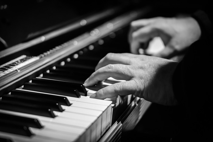 Savona, il pianoforte di Edoardo Bruni per i “Concerti di Primavera”