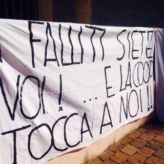 Crisi della cooperativa "Il Faggio", presidio davanti alla Prefettura di Savona