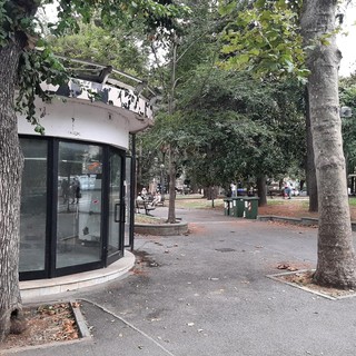 Savona 2021, degrado di Piazza del Popolo, il candidato Aschei: "Situazione desolante e tragica, bisogna assolutamente intervenire"