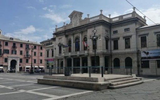 Vaccino antinfluenzale, il camper mobile arriva in piazza Sisto IV a Savona Vaccino antinfluenzale, il camper mobile arriva in piazza Sisto IV a Savona