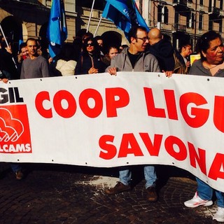 Savona, anche Rifondazione Comunista sostiene i lavoratori della grande distribuzione