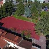 Carcare, tentato furto d’auto in piazza Rossa: colpo fallito grazie al blocco del servosterzo