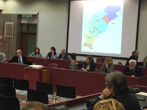 Provincia, approvato il bilancio 2017: “Preleveremo dal fondo di riserva per le emergenze stradali” (VIDEO) Provincia, approvato il bilancio 2017: “Preleveremo dal fondo di riserva per le emergenze stradali” (VIDEO)