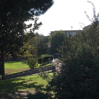 Savona: pomeriggio sociale per la pulizia dei giardini di piazza delle Nazioni
