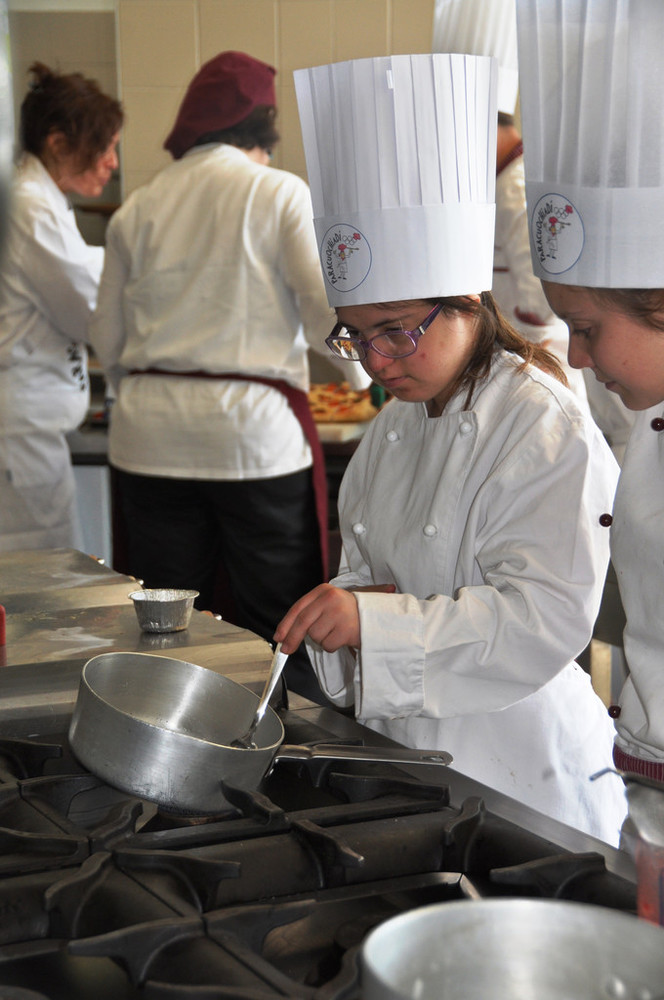 “Le Paracuochiadi 2018” approdano a Finale Ligure “Le Paracuochiadi 2018” approdano a Finale Ligure