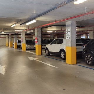 Finale, tariffe ridotte d'estate per i residenti nel silos di piazza Donatori di Sangue