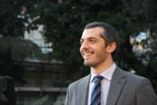 Pellerano (lista Biasotti) chiede più trasparenza degli atti delle Asl. Burlando: «Lei ha ragione, noi torto» Pellerano (lista Biasotti) chiede più trasparenza degli atti delle Asl. Burlando: «Lei ha ragione, noi torto»