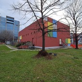 Savona, terminati i lavori che danno una nuova veste alla palestra delle scuole De Amicis Savona, terminati i lavori che danno una nuova veste alla palestra delle scuole De Amicis