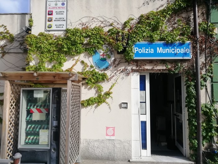 Pietra, da giugno cambiano gli orari di apertura al pubblico degli uffici della Polizia Locale Pietra, da giugno cambiano gli orari di apertura al pubblico degli uffici della Polizia Locale