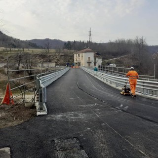 Millesimo, riaperto alla viabilità il ponte sulla Sp 51 in località Acquafredda