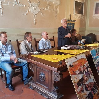 Albenga, la rassegna "Ottobre De André" si presenta: teatro, musica e solidarietà con Genova nel cuore